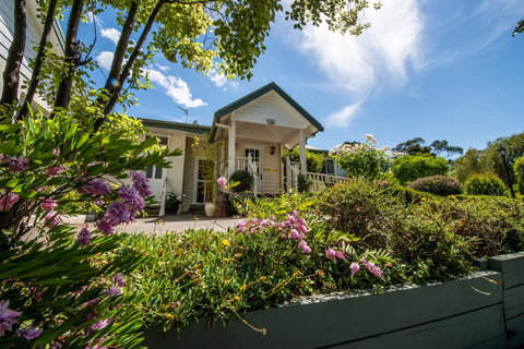 Yarra Gables - Tourism Gold Coast 3