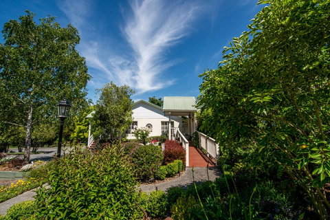 Yarra Gables - Tourism Gold Coast 0