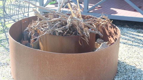 Yea Wood Duck Cabin - Tourism Gold Coast 2