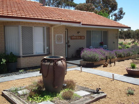 Yellow Gum Bed And Breakfast - Tourism Gold Coast 0