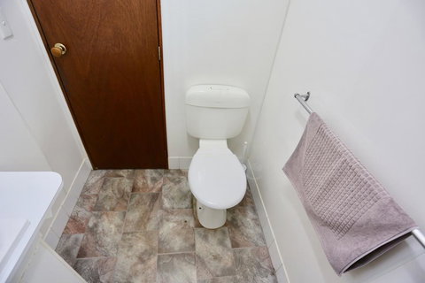 Young Caravan Park - Gold Coast 3