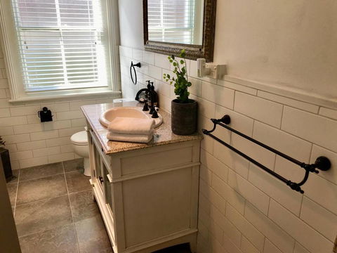 YSG The Edward Townhouse 153 - Walk To Town - Tourism Gold Coast 3