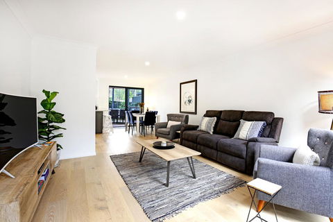 Zen @ Culburra - Pet Friendly - 8 Mins To Beach - Tourism Gold Coast 1