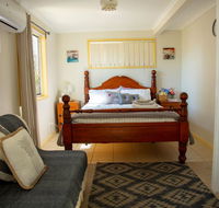 Zen Escape Guest House - Tourism Gold Coast