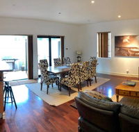 Zero Contact Private CBD-Social-Chillout-Oasis with Outdoors For You  Friends - Tourism Gold Coast
