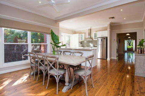 Hillsborough - Luxury, Boutique Accommodation - Tourism Gold Coast 2