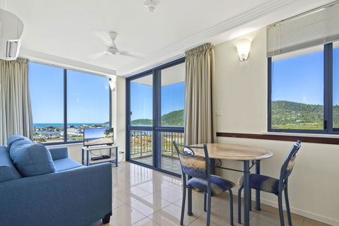 AirliediseNO Hills5min Walk 2 Port Of Airlie/Ferry TerminalWiFiNetflix - Tourism Gold Coast 0