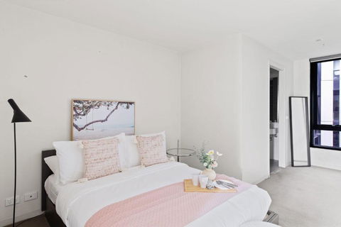 A Comfy Apt Right Next To Queen Victoria Market - Tourism Gold Coast 3