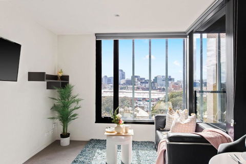 A Comfy Apt Right Next To Queen Victoria Market - Tourism Gold Coast 1