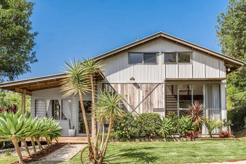 A Perfect Stay - The Barn Door - Tourism Gold Coast 1