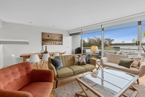 A Touch Of Class - Tourism Gold Coast 1