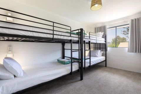 Abode Mooloolaba, Backpackers & Motel Rooms - Tourism Gold Coast 2