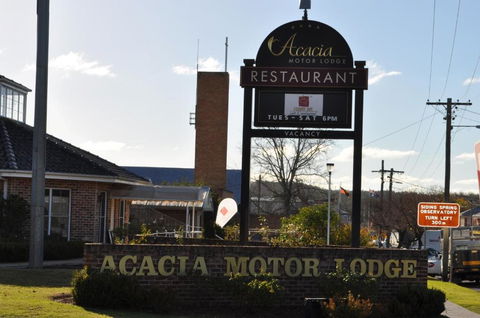 Acacia Motor Lodge - Tourism Gold Coast 0