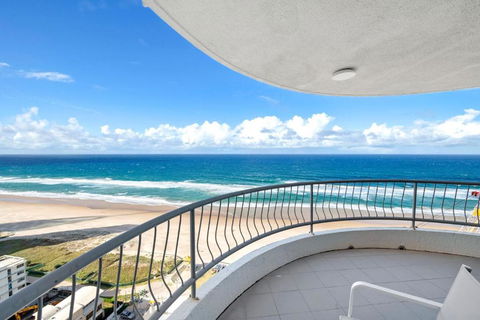 Acapulco Deluxe 2 Bedroom Apartment - CoastHM - Tourism Gold Coast 0