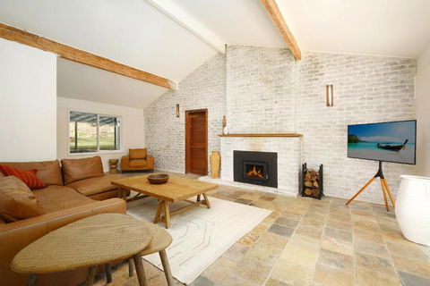 Acreage Estate -Ponies -Tennis Court -Spa - Tourism Gold Coast 1