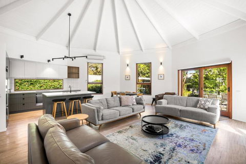 Aireys Inlet Getaway - Tourism Gold Coast 3