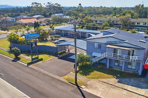 Almare Tourist Motel - Tourism Gold Coast 0