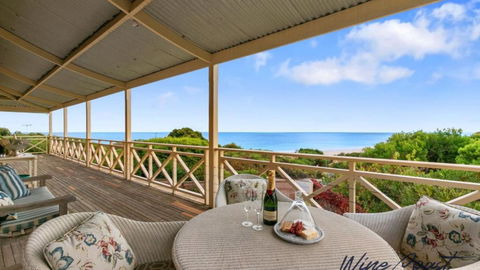 Alton House By Wine Coast Holidays - Tourism Gold Coast 1