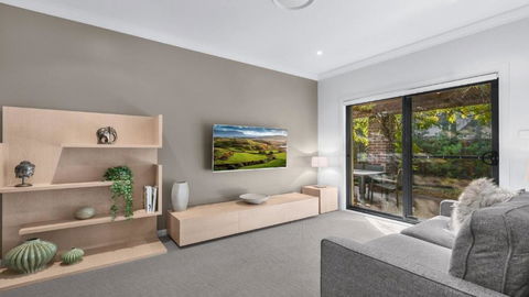 Amaroo Lodge - The Vintage - Tourism Gold Coast 0