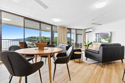 Aquarius Esplanade Retreat - Tourism Gold Coast 0
