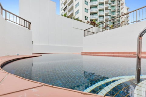 Aquarius Esplanade Retreat - Tourism Gold Coast 2