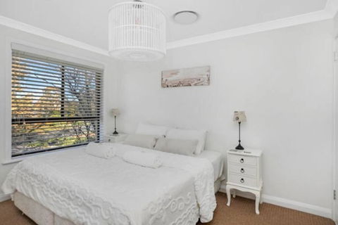 Arborea Country Holiday House Catering For 14 To 16 Guests In The Heart Of Bowral - Tourism Gold Coast 3