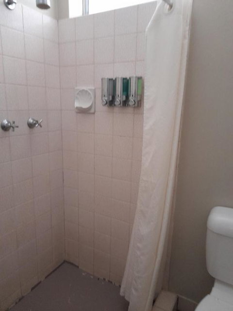 Aromet Motor Inn - Tourism Gold Coast 3