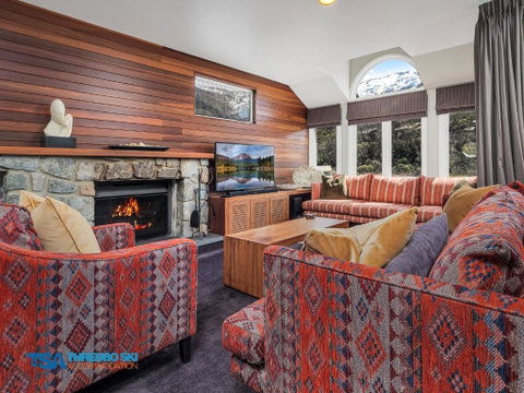 Aspect 2A - Tourism Gold Coast 0