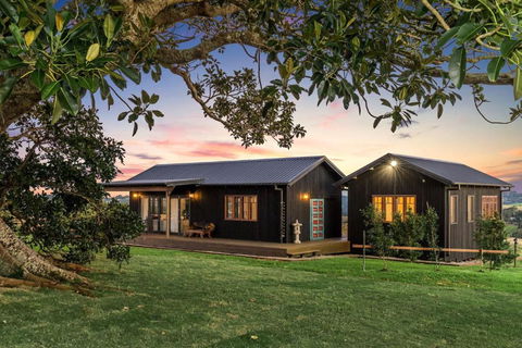 Aurora House - Tourism Gold Coast 1