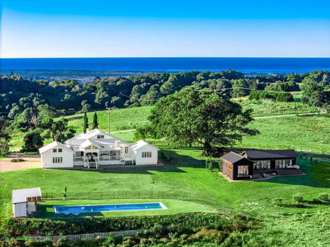 Aurora House - Tourism Gold Coast 4