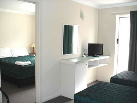 Southport Motel & Apartments - Gold Coast 23