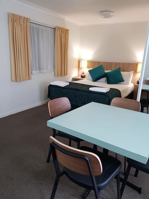 Southport Motel & Apartments - Gold Coast 5