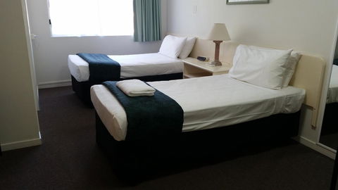 Southport Motel & Apartments - Gold Coast 17