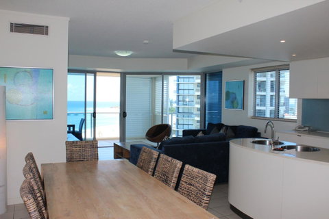 Blue C Coolangatta - Tourism Gold Coast 32