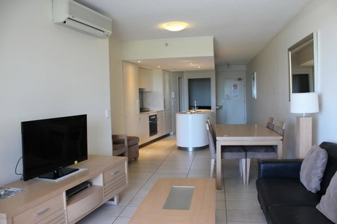 Blue C Coolangatta - Tourism Gold Coast 27