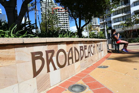 Bel Air On Broadbeach - Official - Tourism Gold Coast 13