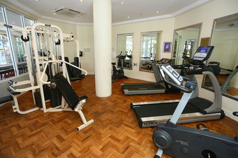 Bel Air On Broadbeach - Official - Tourism Gold Coast 6