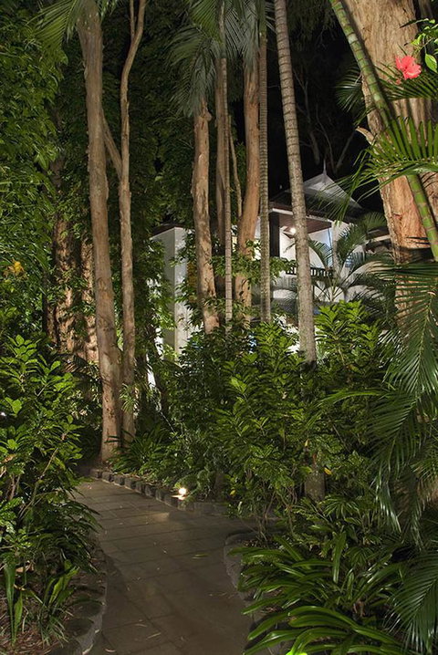 The Reef Retreat Palm Cove - Tourism Gold Coast 14