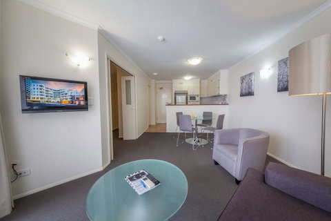 West End Central Apartments - Tourism Gold Coast 24
