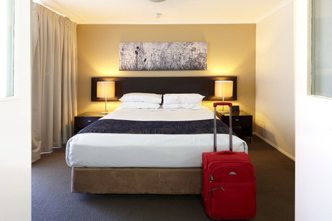 West End Central Apartments - Tourism Gold Coast 2