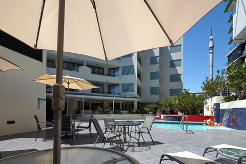 West End Central Apartments - Tourism Gold Coast 10