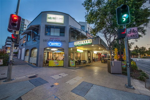 West End Central Apartments - Tourism Gold Coast 29