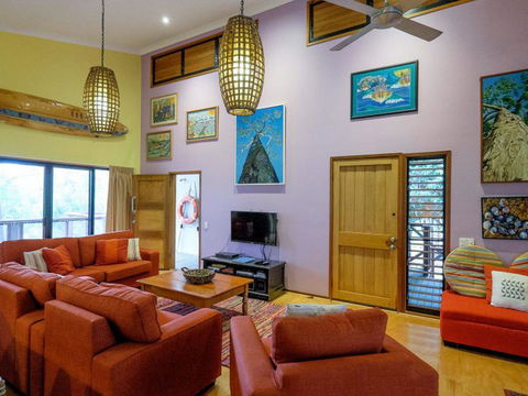 Five Bimba (Tractor House) - Gold Coast 9