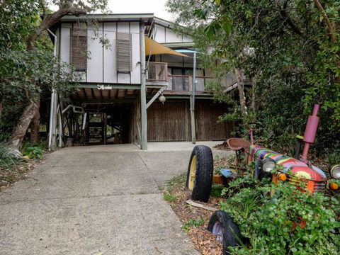 Five Bimba (Tractor House) - Gold Coast 0