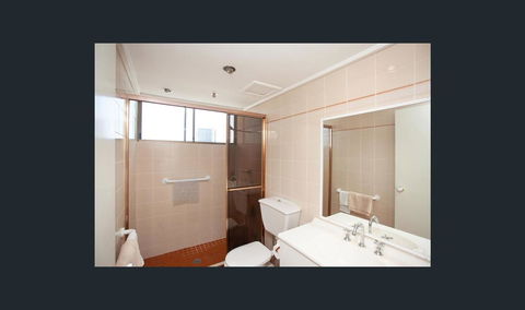 Spectrum Holiday Apartments - Tourism Gold Coast 6