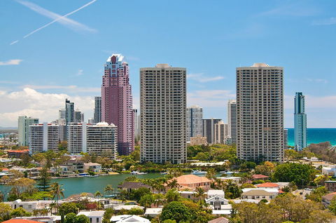 Spectrum Holiday Apartments - Tourism Gold Coast 27