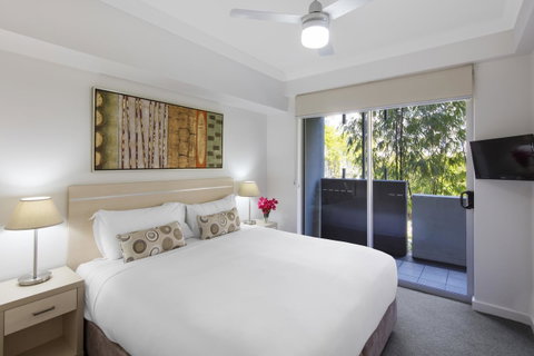 Oaks Brisbane Mews Suites - Tourism Gold Coast 15