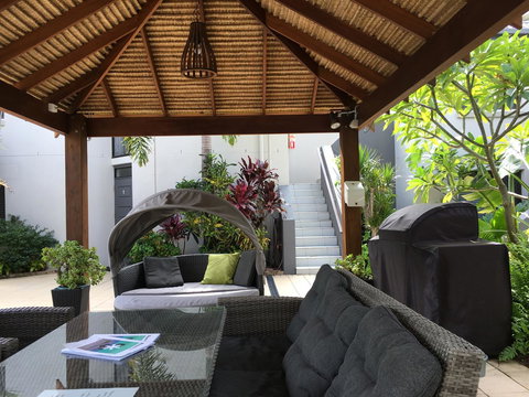 Burleigh Palms Holiday Apartments - Tourism Gold Coast 4