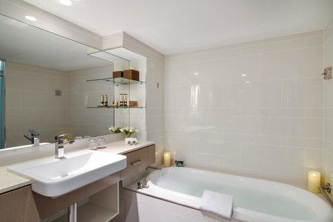 The Point Brisbane Hotel - Tourism Gold Coast 23