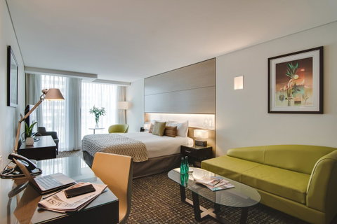 The Point Brisbane Hotel - Tourism Gold Coast 13